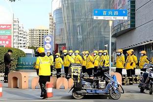 马祖拉：杰伦-布朗喜欢打快节奏 但他也在学习阵地战中高效输出